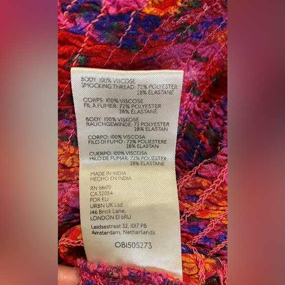 Free People Floral Print Women's Smocked Puff Sleeve Crop Top  Hot Pink NWT - Picture 10 of 11